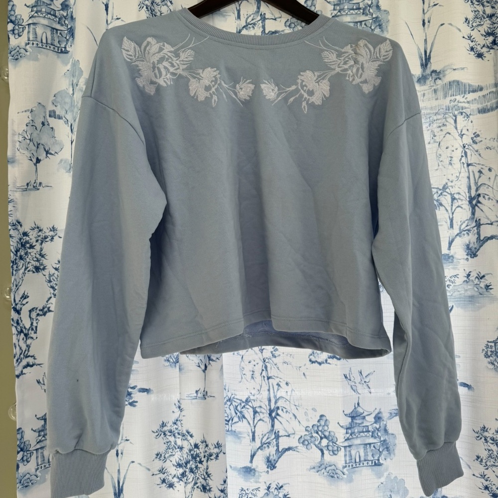 NWOT Miss Selfridge cropped sweatshirt